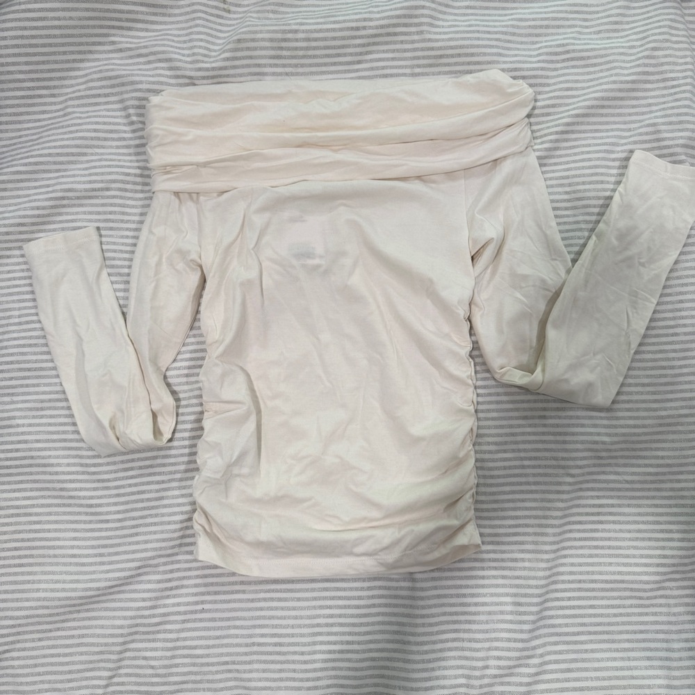 H&M Cream Ruched Off-Shoulder Blouse